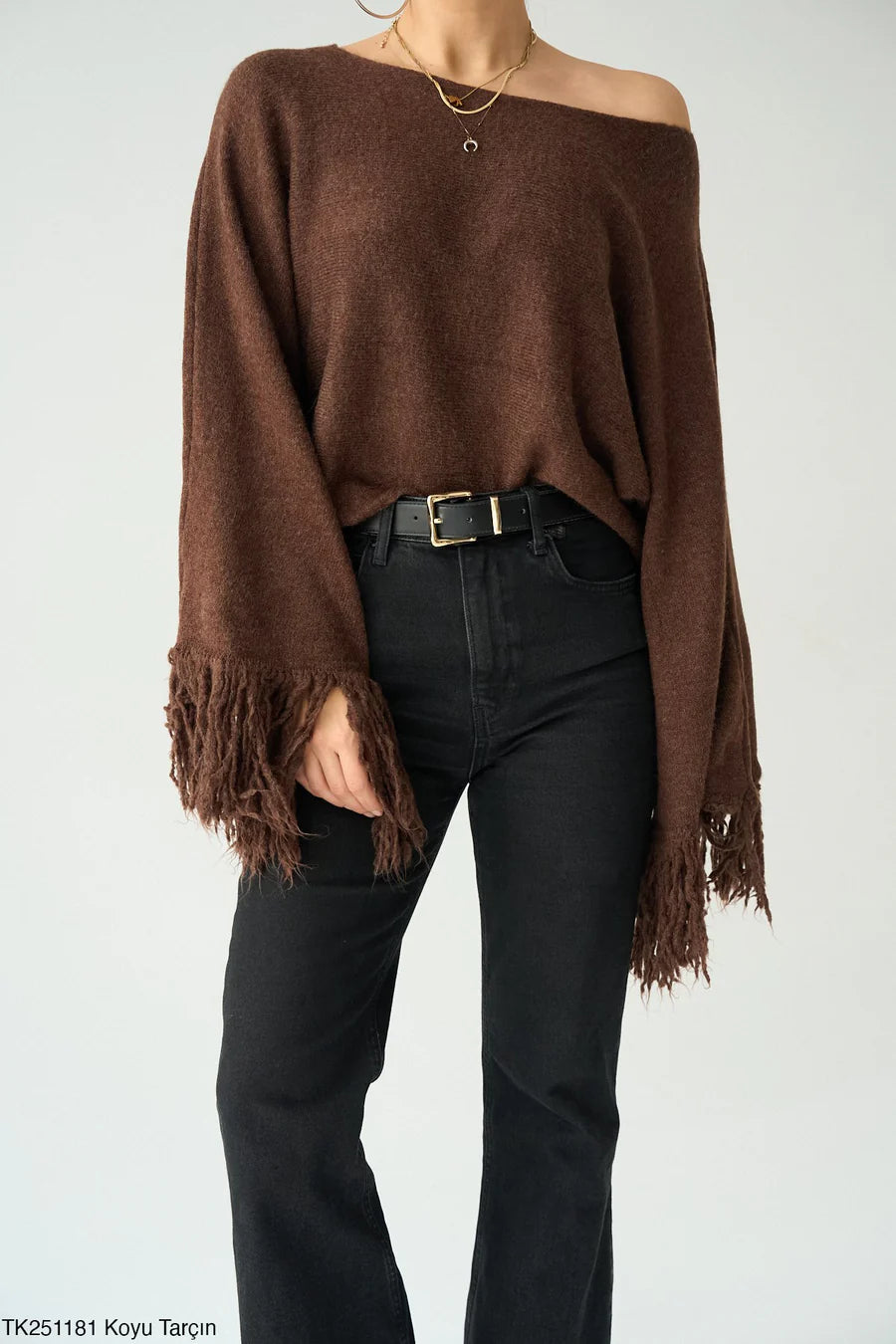 Fringe sleeve knit jumper