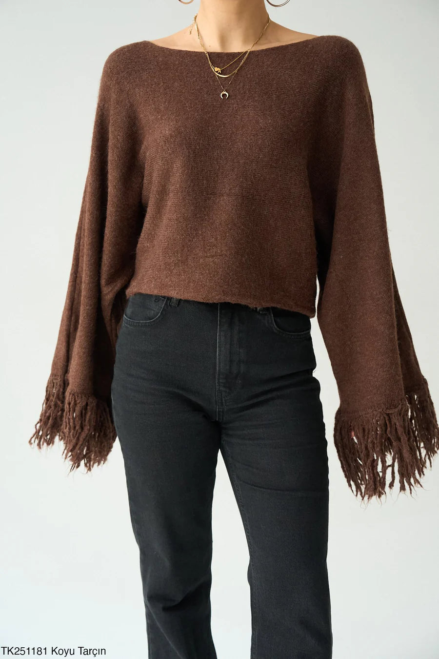 Fringe sleeve knit jumper